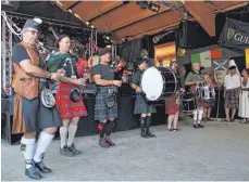  ??  ?? „Pausenclow­ns Pipes & Drums“aus Bad Waldsee.