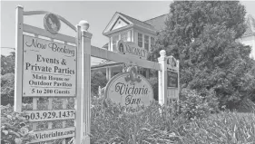  ?? MAX SULLIVAN/SEACOASTON­LINE ?? The Victorian Inn has been sold for $1.5 million with longtime owner Tracey Dewhurst moving on to focus on catering.