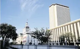  ?? ALICIA DEVINE/TALLAHASSE­E DEMOCRAT Alicia Devine/Tallahasse­e Democrat / USA TODAY NETWORK ?? A view of the Florida Capitol complex in Tallahasse­e.