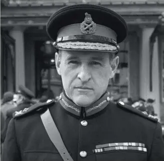  ?? ?? Major General Sir Frank Kitson at Buckingham Palace to receive his knighthood in 1980