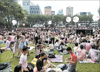  ?? ORE HUIYING/GETTY ?? A section of a Singapore park called Speakers’ Corner, above, is the only place in the nation where protests are allowed.