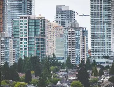  ?? DARRYL DYCK / THE CANADIAN PRESS FILES ?? With more than 60 per cent of Canada's population fully vaccinated against COVID-19, some
of Allied's tenants are mapping out plans to bring more employees back in the weeks ahead.