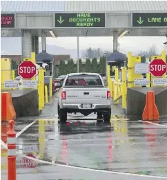  ?? WARD PERRIN / PNG ?? The border between Canada and the United States rarely follows the true 49th parallel.