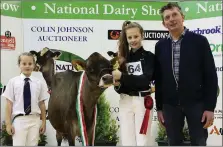  ?? Photo by Maria Kelly. ?? Clandeboye Oliver-P Marble, Junior Jersey Champion, owned by Padraic Greenan. Pictured are Zoe Greenan, handler Hannah Greenan and John Lynch,