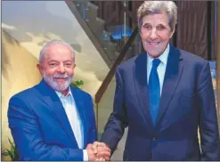  ?? ?? EGIPTO. En la Cumbre del Clima saludó a John Kerry.