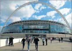  ??  ?? ESCENARIO. Wembley congregó 90.000 fans en el Joshua vs Klitschko.