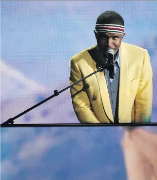  ?? JOHN SHEARER/THE ASSOCIATED PRESS/FILES ?? Frank Ocean’s 17-track album Blonde was released Saturday on Apple Music, one day after the R&B singer released a 45-minute visual album on the streaming service.