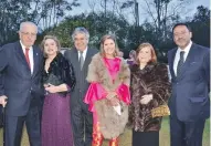  ??  ?? Bernardo Botero, María Consuelo de Botero, Francisco Quintana, María Antonieta Barrera, Elsa Baena y Alejandro Venegas.
