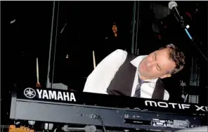  ??  ?? Jazz keyboardis­t Alex Bugnon performs Aug. 1 at Sway nightclub.