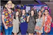  ??  ?? Willy Varela, Sandra Carrillo, Cheyene Luján, Eliana Álvarez, María Camila Vega y Wilmer Jiménez.