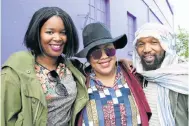  ??  ?? SUNDAY FUN DAY: Khanya Mzongwana, left, Sam Jennings and Qaqambile Qana ready to enjoy Clique Claq perform at Posh Lounge in Parliament Street on Sunday