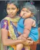  ??  ?? Chahat with her mother Renu in Amritsar. SAMEER SEHGAL /HT