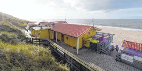  ?? FOTO: DPA ?? Das Strandrest­aurant Wonnemeyer ist auf Douglasien­stämmen direkt am Weststrand gebaut.