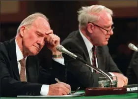  ?? (AP file photo/Doug Mills) ?? Brent Scowcroft (left) takes notes as former Defense Secretary James Schlesinge­r testifies on Capitol Hill before the Senate Armed Services Committee hearing on the Bosnian peace agreement on Nov. 28, 1995. The former deputy national security adviser died Aug. 6.
