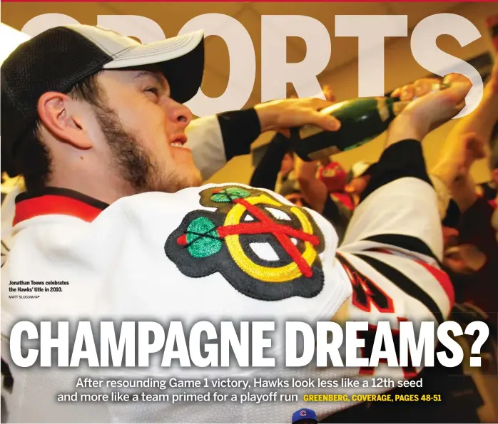  ?? MATT SLOCUM/AP ?? Jonathan Toews celebrates the Hawks’ title in 2010.