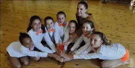  ?? (Photos Ly.F.) ?? Le groupe préparatoi­re jazz remporte le premier au concours danse  face à  écoles françaises. national de la