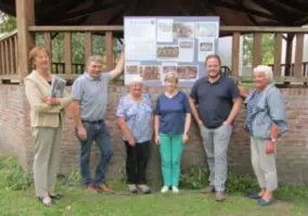  ?? FOTO JAN VORSSELMAN­S ?? Suzanne Nuyts, Walter Van den Eynden, Maria Storms, Leen Imbert, Tom Sleeuwaert en Jeanine Van Houtven.