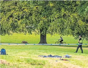  ?? Picture: Kim Cessford. ?? Items of clothing near the play area in Baxter Park which was taped off by police yesterday.