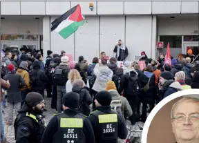  ?? Inset: ?? Posing a significan­t challenge: a pro-Palestine demonstrat­ion at the Free University of Berlin.
former spy chief August Hanning