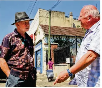  ??  ?? Louis Gomez et Gérard Dubois ont porté plainte pour « faux et usage de faux » après la diffusion d’une lettre attribuée à leur groupe Unis pour Bonnières.