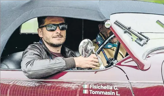  ?? FOTO: TWITTER GINCARLO FISICHELLA ?? El piloto italiano sigue disfrutand­o de la competició­n a sus 45 años en el Mundial de Resistenci­a pilotando un GT de Ferrari