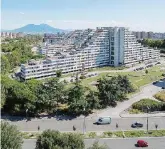  ?? LaPresse ?? Grigio come il cemento Una vista delle Vele di Scampia (Napoli)