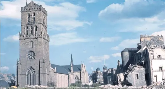  ?? ?? Dundee’s City Churches and Tower of St Mary’s, better known as the Old Steeple, during demolition work in the old Overgate in 1961.