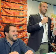  ??  ?? Con Salvini Mario Conte, candidato sindaco della Lega