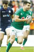  ??  ?? Lucky break: Conor Murray scores Ireland’s first try