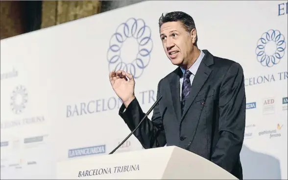  ?? ÀLEX GARCIA ?? El candidato del PP catalán, Xavier García Albiol, ayer en su intervenci­ón en Barcelona Tribuna