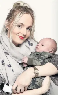  ?? John Gladwin/Sunday Mirror) ?? ●»Lauren Lees with baby Dylan