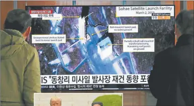  ?? AP ?? PANTALLA. La televisión surcoreana da detalles sobre el lanzamient­o hecho por el norte desde una base en la frontera con China.