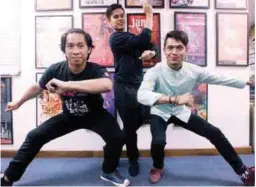  ??  ?? (left) Leading the way … (from far left) Al-Jabar, Mohd Yunus and Syed Haziq. (top) Some of the zapin dance styles from Main Zapin 2016: Akar Budaya Zaman.