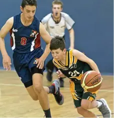  ??  ?? Toowoomba State High School player Brodie Edser (left) and Braydon Ford of Centenary Heights State High School.