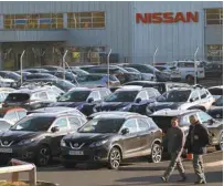  ?? SCOTT HEPPELL AGENCE FRANCEPRES­SE ?? L’usine Nissan de Sunderland au Royaume-Uni. Début février, le constructe­ur a annoncé qu’il revenait sur sa décision d’assembler son crossover X-Trail pour le marché européen dans cette gigantesqu­e usine.