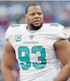  ?? ADRIAN KRAUS/ASSOCIATED PRESS ?? The Dolphins can continue their payroll reduction by releasing Ndamukong Suh Wednesday.