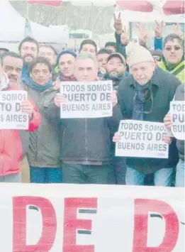  ??  ?? El acuerdo preservó 800 puestos de trabajo en el ámbito portuario