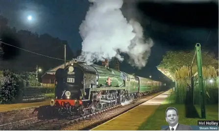  ?? ?? Left: In a scene that could be from BR steam days, Merchant Navy 4-6-2 35028 Clan Line ‘races’ through Horsted Keynes station on the evening of October 14, just as the moon is rising, while at the railway for its very successful ‘Giants of Steam’ gala.
Dave Bowles