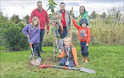  ?? DESIREE ANSTEY/ JOURNAL PIONEER ?? Scouts Canada (Beavers) were on hand Saturday to take part in National Tree Planting Day events in Summerside. From left, David MacLeod, James Panton, Vanessa MacFarlane, Riley MacLeod, Finley Panton, Liam Ranahan, and Summer Richard.