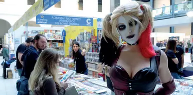  ?? (foto Bergamasch­i) ?? Be Comics approda a Padova fino a domani, un week-end tra manga, fumetti, cultura pop e modellismo