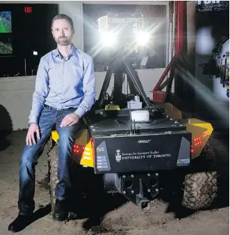  ?? CHRIS YOUNG/ THE CANADIAN PRESS ?? University of Toronto professor Tim Barfoot will lead a team of undergrads in a quest to develop a self-driving car within three years.