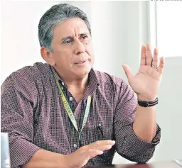  ?? FOTO: EL HERALDO ?? El doctor Mejía reiteró que todos los hondureños sin excepción son responsabl­es de acatar las medidas para prevenir el Covid-19.