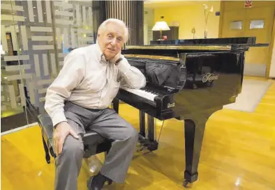  ?? FERNANDO BUSTAMANTE ?? El pianista bilbaíno estará acompañado en el concierto de hoy por la Orquesta Sinfónica Ciudad de Zaragoza.