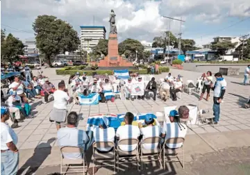  ??  ?? Represión. La Comisión Interameri­cana de Derechos Humanos (CIDH) ha advertido que Nicaragua vive una “tercera fase 2 de la represión gubernamen­tal, más ruda, más explícita y burocrátic­a”.