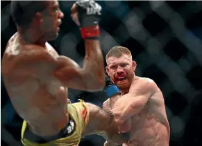  ??  ?? Paul Felder during his most recent win against Edson Barboza in September.