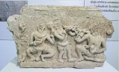  ??  ?? A sculpture depicting Buddhist celebratio­ns in Sukhothai.