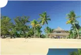  ??  ?? In alto. L’esterno e l’interno di una villetta fronte mare del piccolo eco-resort Constance Tsarabanji­na, un’esclusiva Viaggidea. Accanto e sotto. Il SeaClub Amarina di Francoross­o, sulla costa nord ovest di Nosy Be. In basso. Una spiaggia del Madagascar.