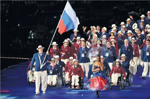  ??  ?? NO SE REPETIRÁ EN RÍO. Desfile de la delegación rusa en los Juegos Paralímpic­os de Londres 2012.