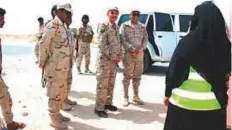  ??  ?? Policewome­n deployed around Mukalla to spot militants disguised as women.