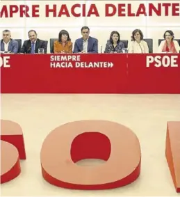  ?? DAVID CASTRO ?? Pedro Sánchez, en la ejecutiva del PSOE, en Madrid.